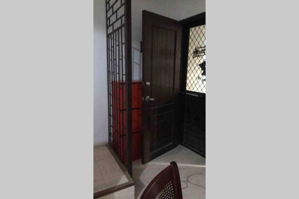 Buder Townhouse Lias Marilao Bulacan Philippines Екстер'єр фото