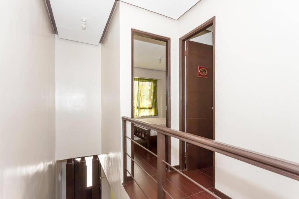 Buder Townhouse Lias Marilao Bulacan Philippines Екстер'єр фото