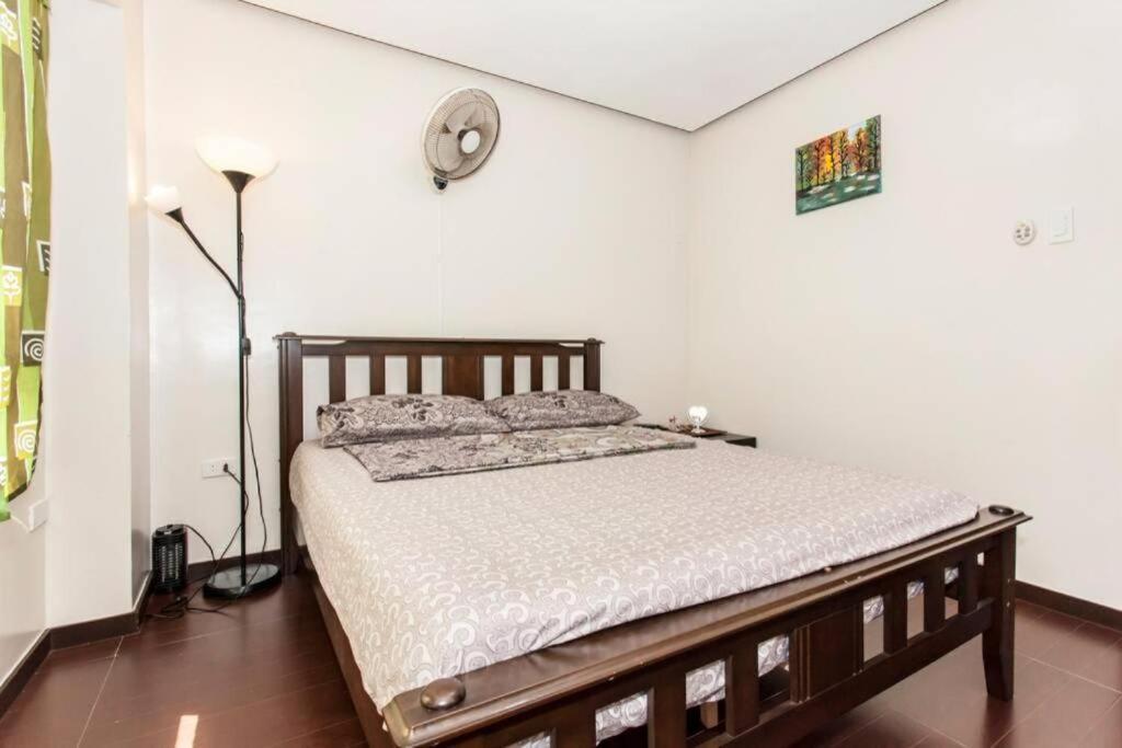 Buder Townhouse Lias Marilao Bulacan Philippines Екстер'єр фото